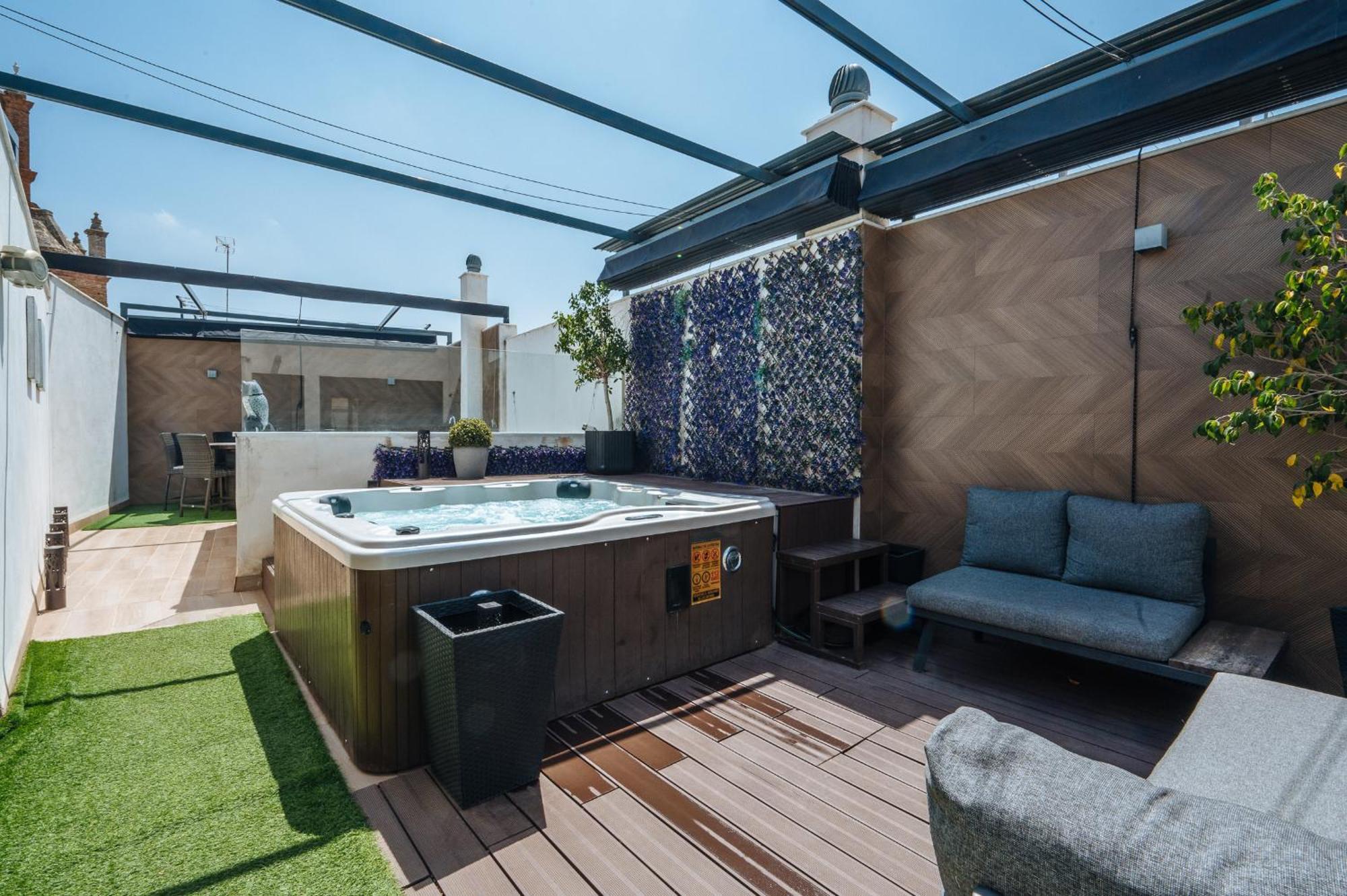 Elegant Duplex 3 Master Bedrooms And Private Sevilla Exterior foto
