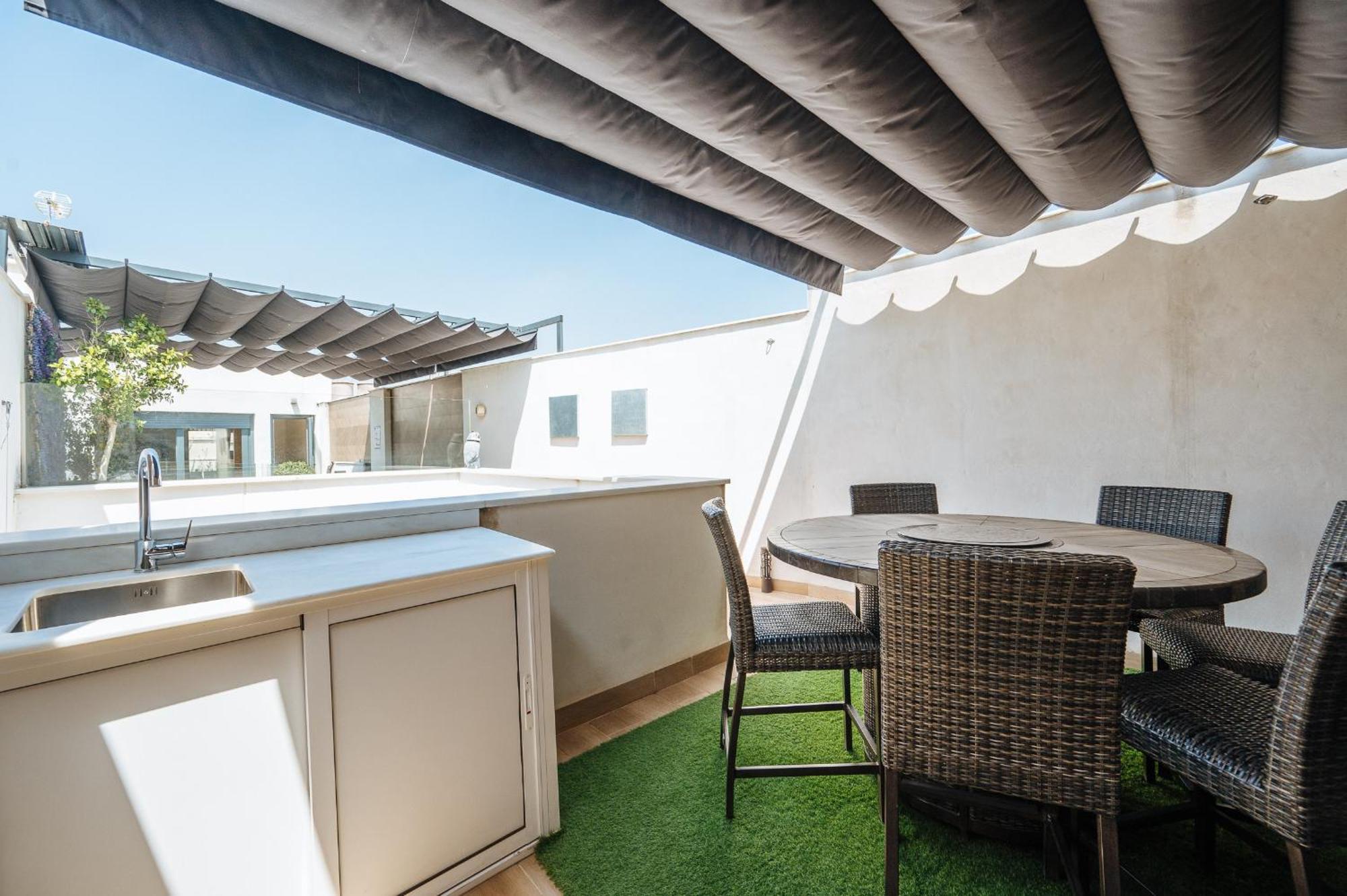 Elegant Duplex 3 Master Bedrooms And Private Sevilla Exterior foto